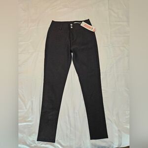 Black High-Waisted Skinny Pants